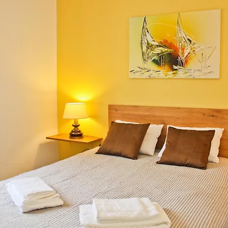 D Joao Xavier Guest house *
